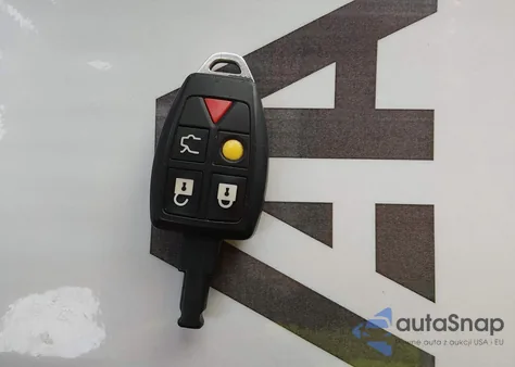 2007 Volvo S40 2.4I z USA, uszkodzony, nr VIN YV1MS382872307945